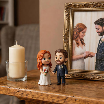 Personalized Wedding Cake Topper - Custom Bride & Groom Portrait Figurine